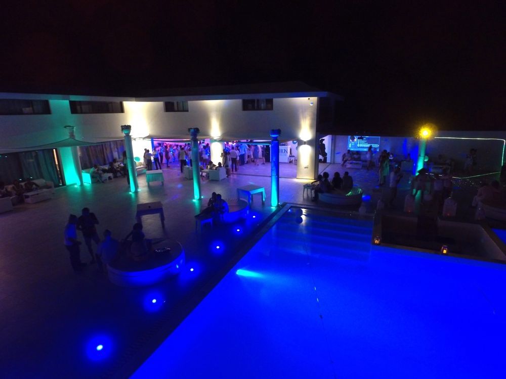 Fashion Beach Club 산타 마리아 외부 사진